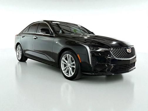 2023 Cadillac CT4 Luxury
