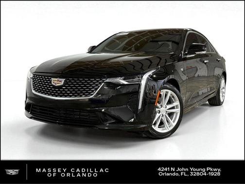 2023 Cadillac CT4 Luxury