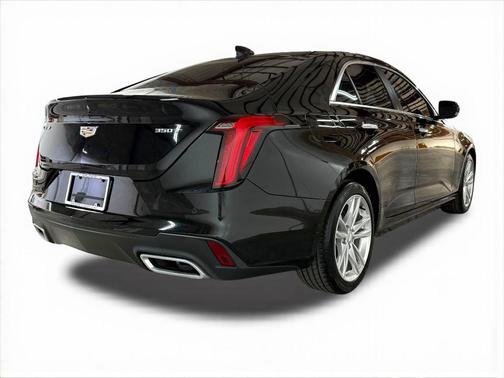 2023 Cadillac CT4 Luxury
