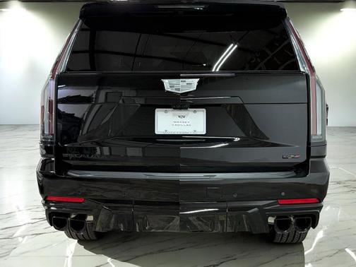 2025 Cadillac Escalade ESV V-Series