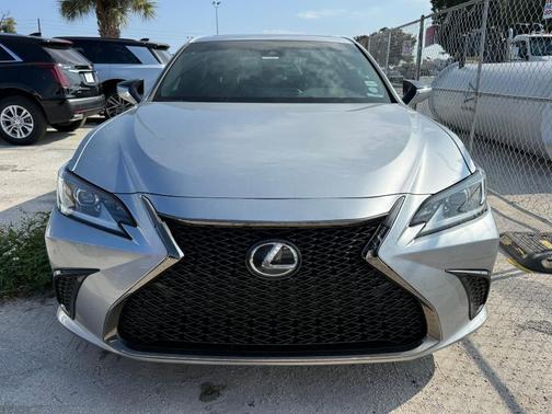 2022 Lexus ES 350 F Sport