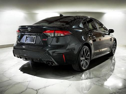 2020 Toyota Corolla XSE