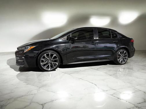 2020 Toyota Corolla XSE