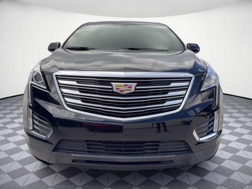 Stellar Black Metallic 2018 Cadillac XT5 Base