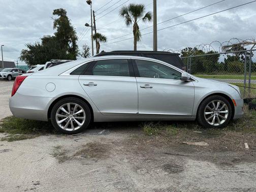2013 Cadillac XTS Luxury