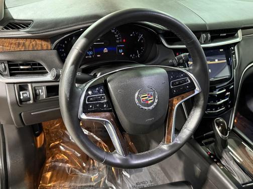 2013 Cadillac XTS Luxury