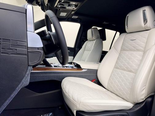 Vibrant White Tricoat 2027 Cadillac Escalade Sport Platinum