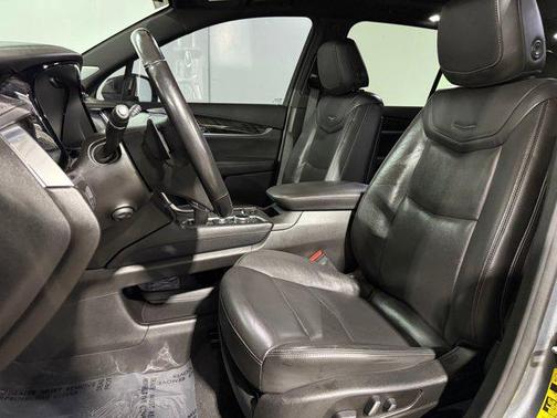 2020 Cadillac XT6 Premium Luxury FWD