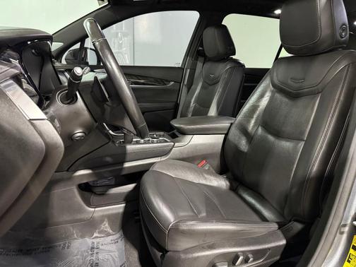 2020 Cadillac XT6 Premium Luxury FWD