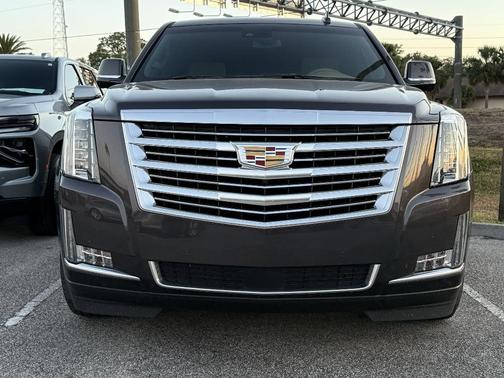 2018 Cadillac Escalade ESV Platinum