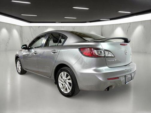 2013 Mazda Mazda3 i Touring