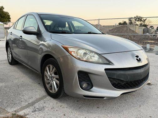 2013 Mazda Mazda3 i Touring
