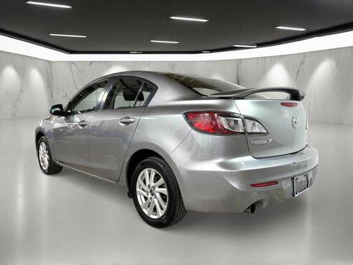 2013 Mazda Mazda3 i Touring