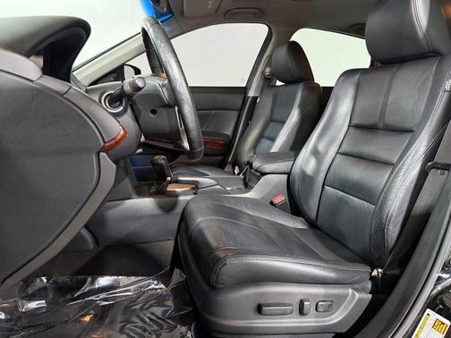 Crystal Black Pearl 2010 Honda Accord Crosstour EX-L