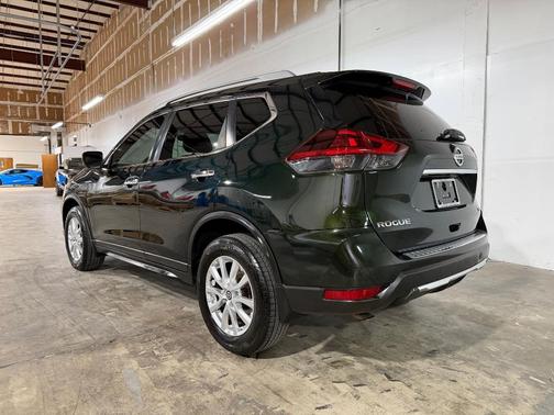 Midnight Pine 2018 Nissan Rogue SV