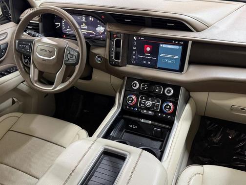 Onyx Black 2023 GMC Yukon Denali