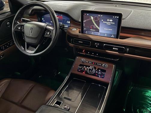 2023 Lincoln Aviator Reserve AWD