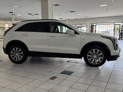 2023 Cadillac XT4 Sport