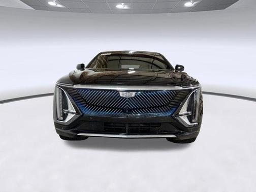 Stellar Black Metallic 2024 Cadillac LYRIQ Luxury