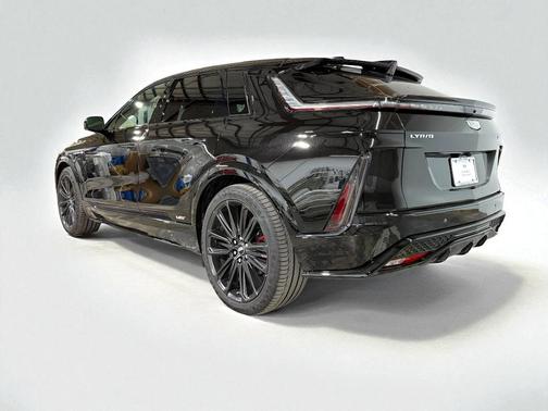 2026 Cadillac LYRIQ V