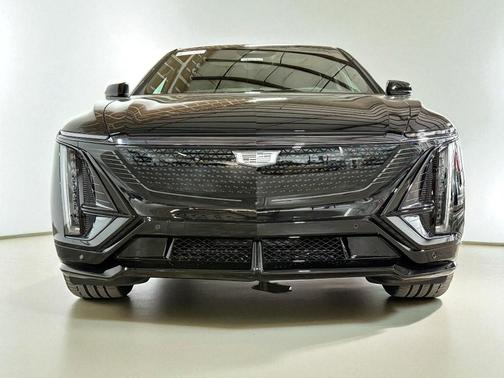 2026 Cadillac LYRIQ V