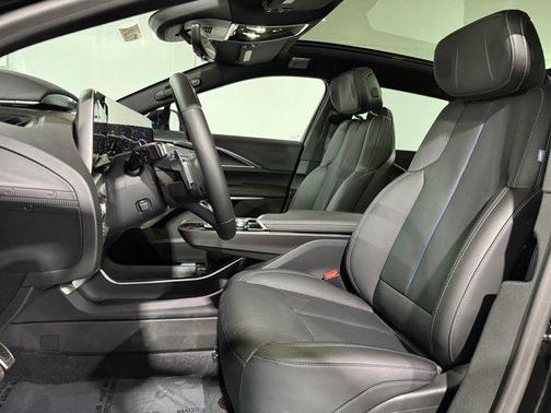 2026 Cadillac LYRIQ V