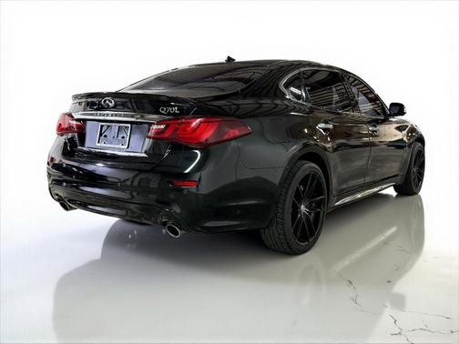 2019 INFINITI Q70L 3.7X LUXE