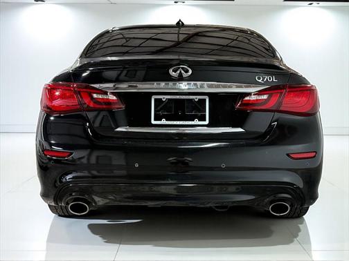 2019 INFINITI Q70L 3.7X LUXE