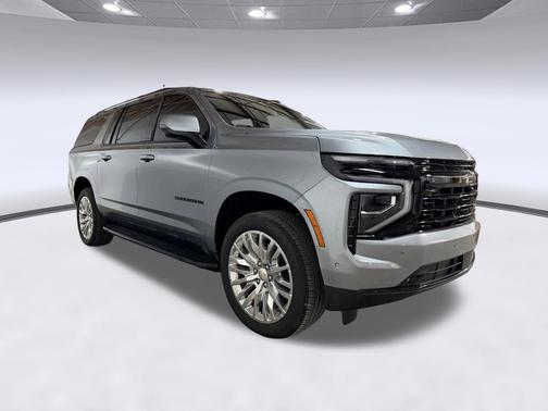 Sterling Gray Metallic 2026 Chevrolet Suburban RST