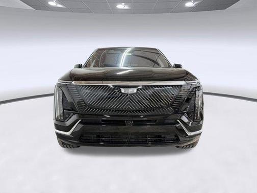 Stellar Black Metallic 2026 Cadillac VISTIQ Luxury