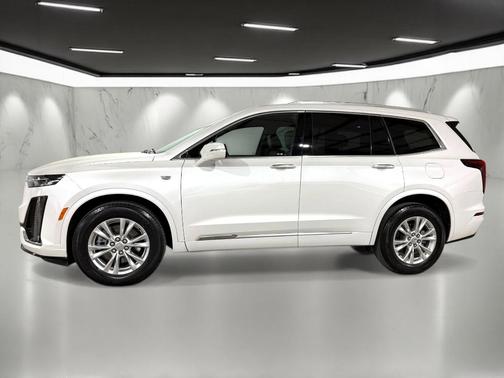 2023 Cadillac XT6 Luxury FWD