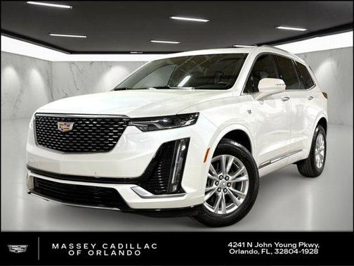 2023 Cadillac XT6 Luxury FWD