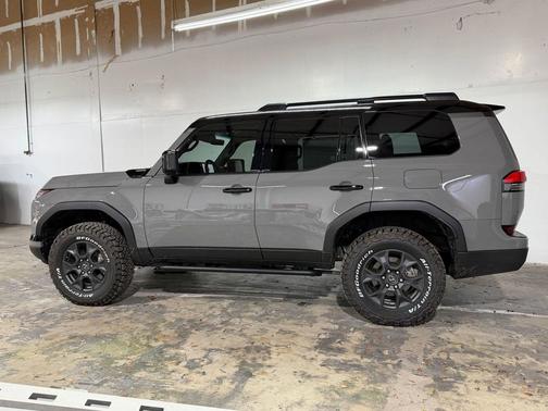 Gray 2024 Lexus GX 550 Overtrail+