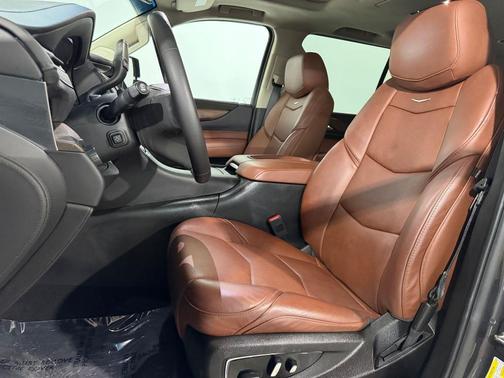 Dark Granite Metallic 2018 Cadillac Escalade ESV Premium Luxury