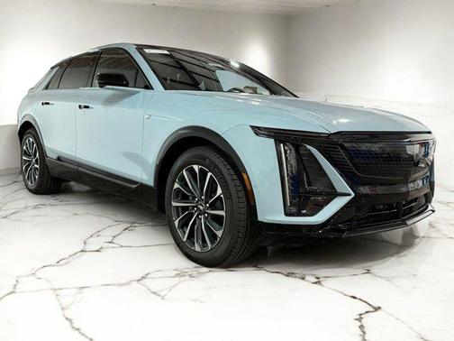 2025 Cadillac LYRIQ Sport w/1SJ