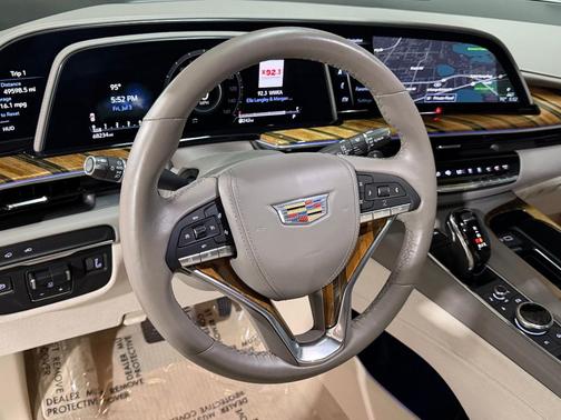Crystal White Tricoat 2023 Cadillac Escalade Sport Platinum