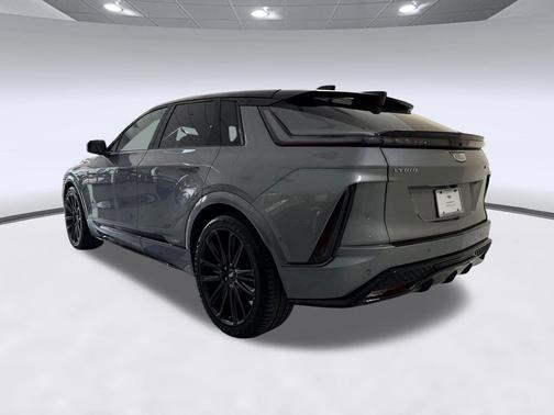 Argent Silver Metallic 2026 Cadillac LYRIQ V Premium