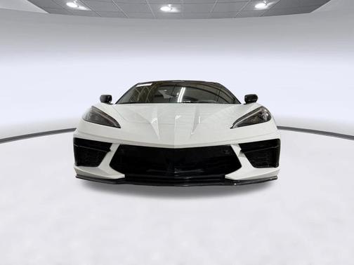 Arctic White 2023 Chevrolet Corvette Stingray w/2LT