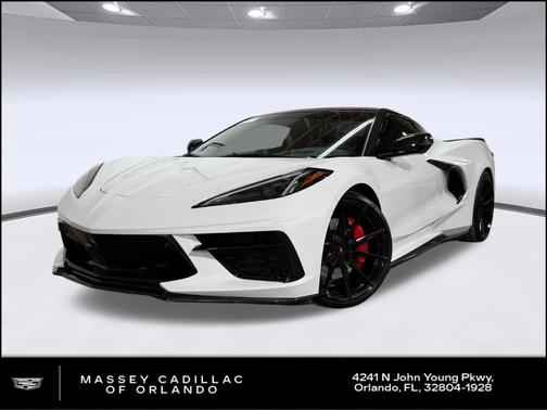 Arctic White 2023 Chevrolet Corvette Stingray w/2LT