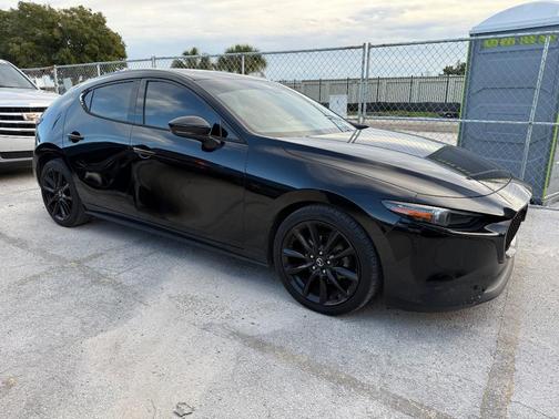 2019 Mazda Mazda3 FWD w/Premium Package