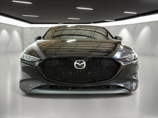 2019 Mazda Mazda3 FWD w/Premium Package