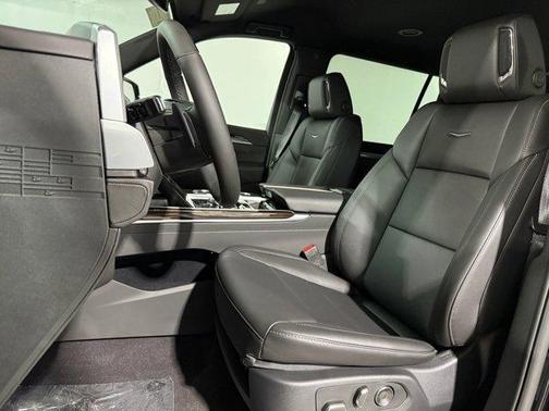 2025 Cadillac Escalade ESV Luxury