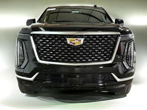 2025 Cadillac Escalade ESV Luxury