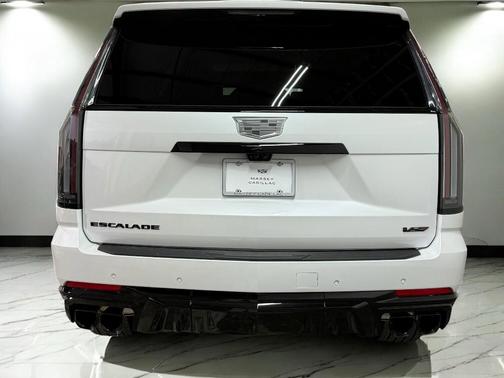2025 Cadillac Escalade ESV V-Series
