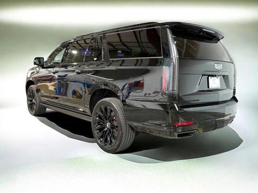2026 Cadillac Escalade ESV Sport Platinum