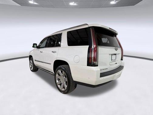 Crystal White Tricoat 2017 Cadillac Escalade Premium Luxury