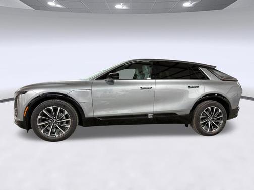 Argent Silver Metallic 2026 Cadillac LYRIQ Sport