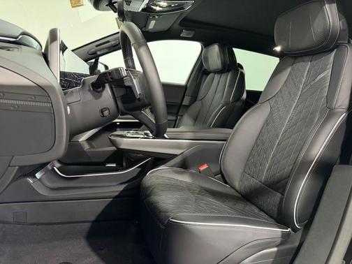 Stellar Black Metallic 2026 Cadillac LYRIQ V Premium
