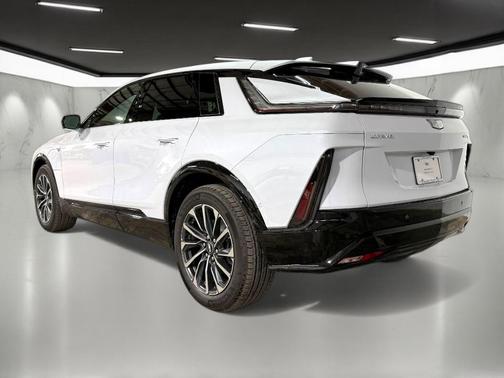 2026 Cadillac LYRIQ Premium Sport