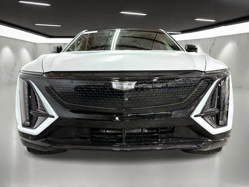 2026 Cadillac LYRIQ Premium Sport